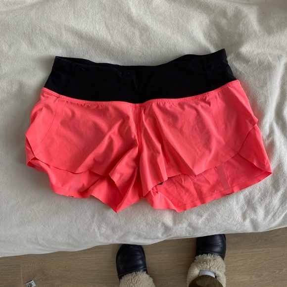 LULULEMON running shorts - Picture 2 of 4